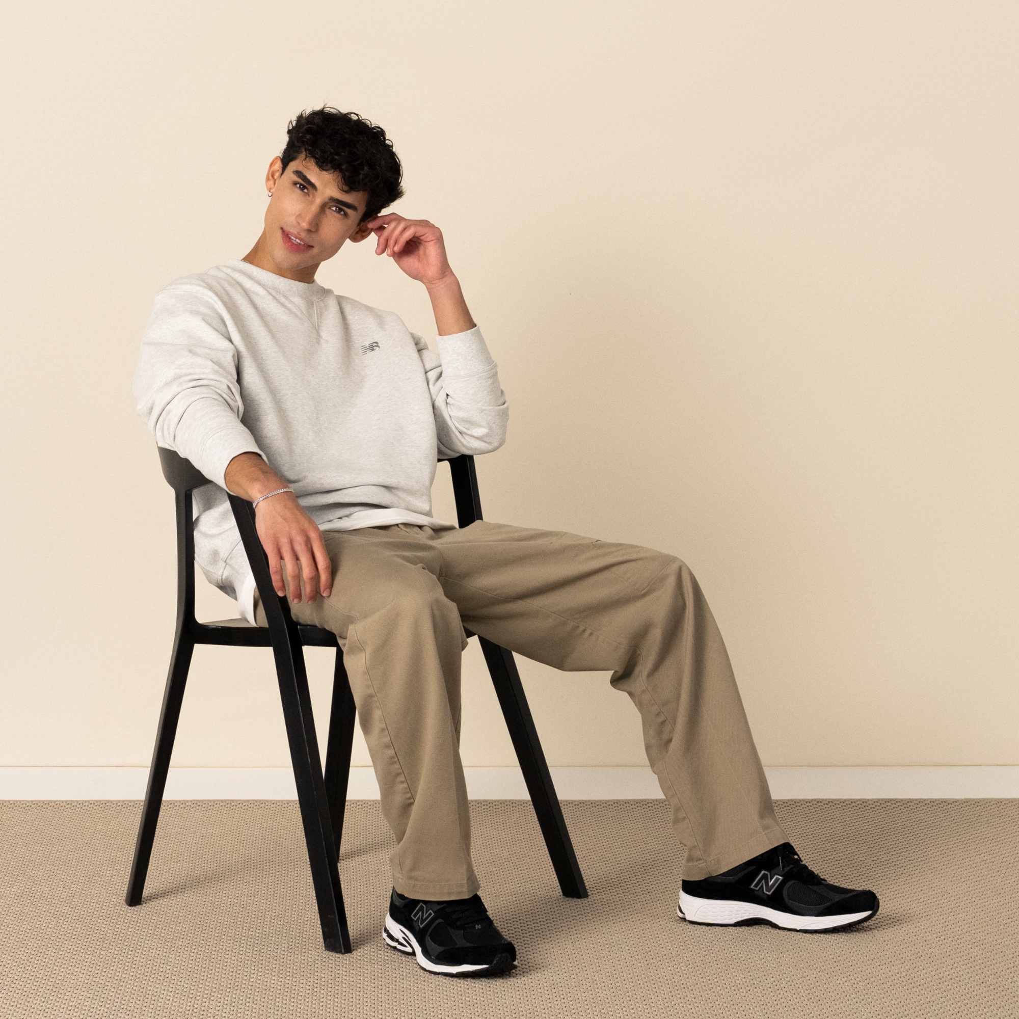 New Balance 2002R, M2002RBK
