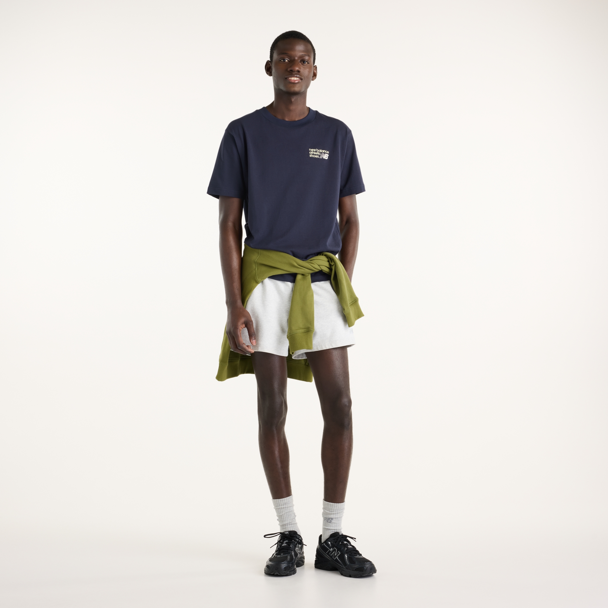 New Balance Athletics プレミアムロゴスウェットショートスリーブTシャツ, MT41908DNT