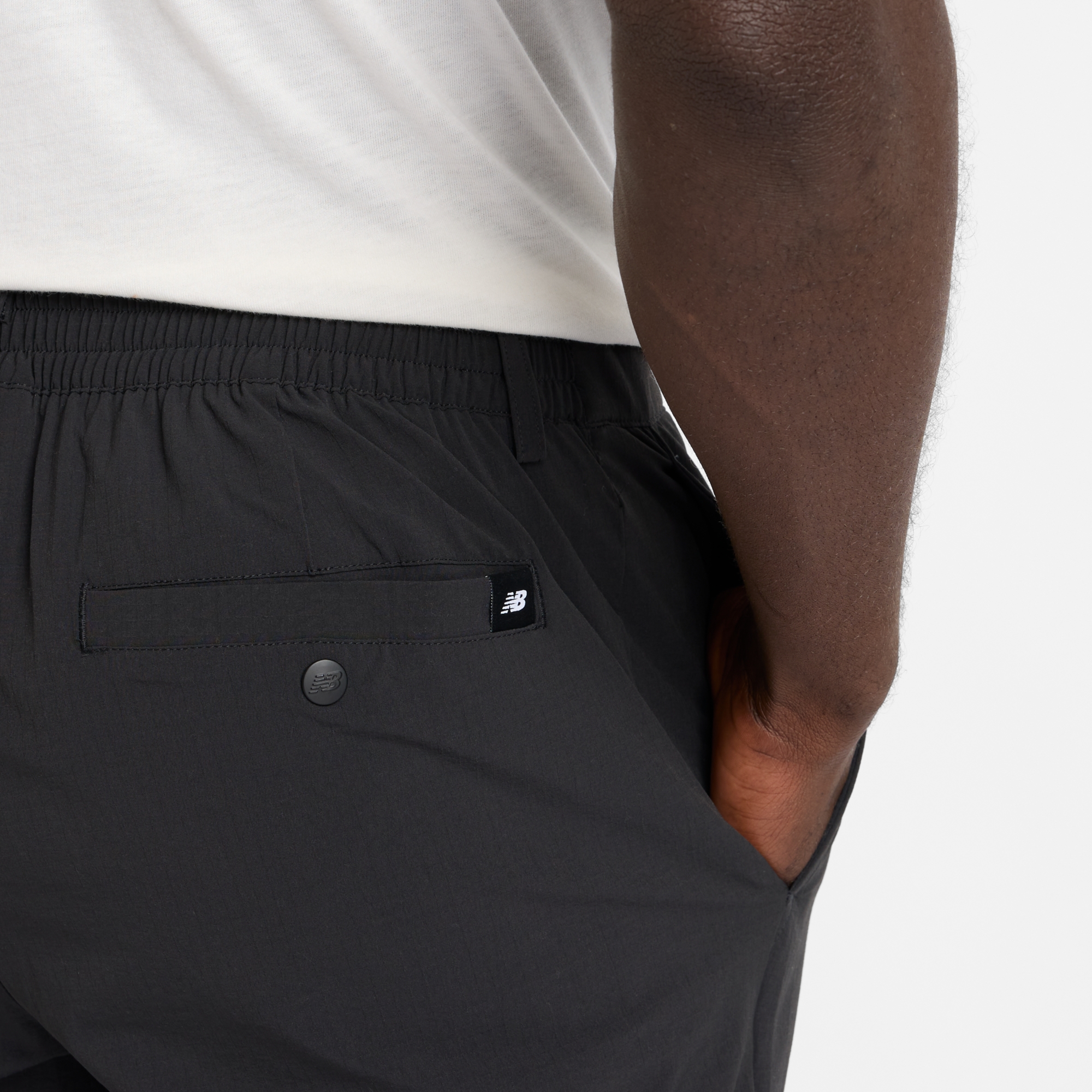 Gene is wearing size M and is 6’0"/182.9cm. Waist: 30"/76cm