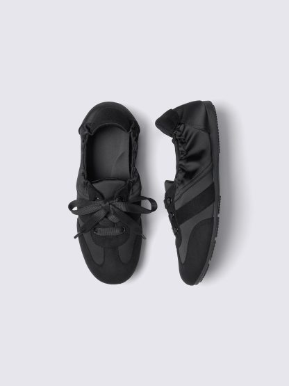 ギャザーバレエスニーカー - 09 BLACK