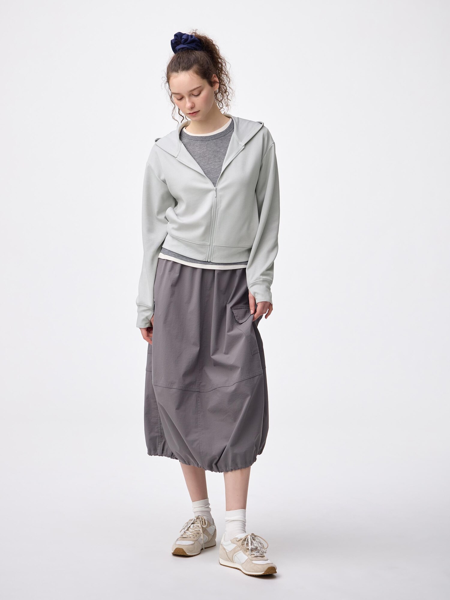 UVカットフルジップパーカ - 02 LIGHT GRAY