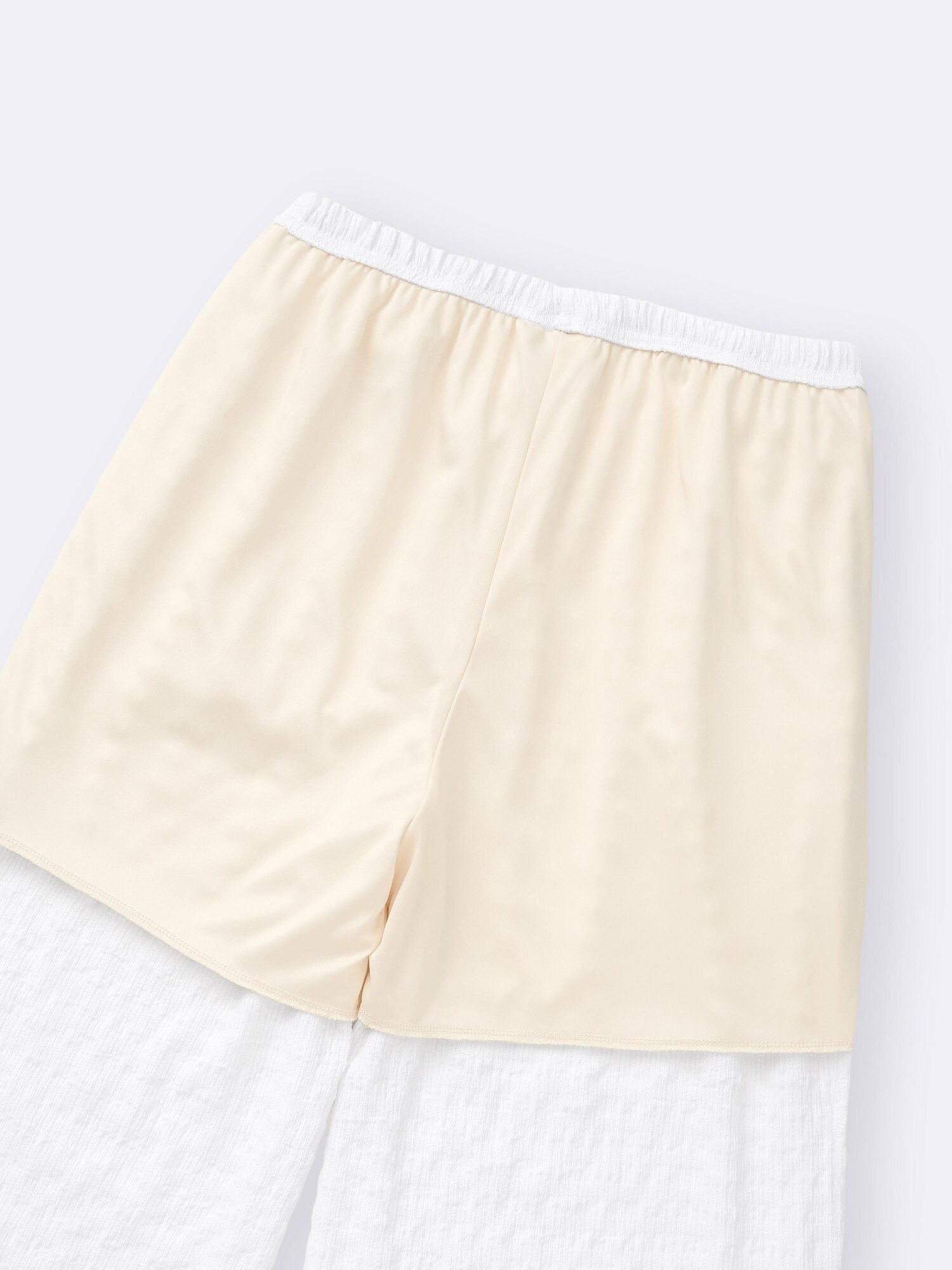 シャーリングアンクルパンツ