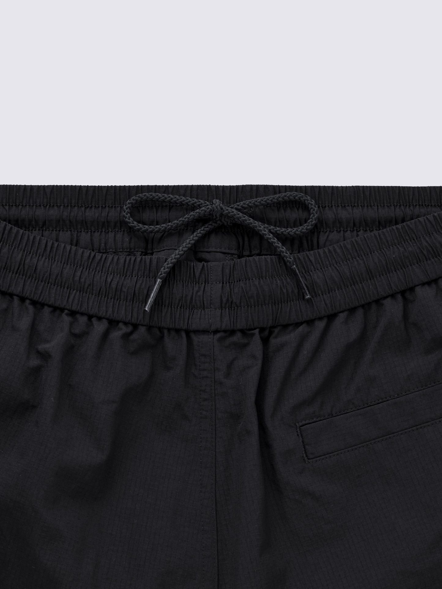 ナイロンリップストップユーティリティパンツ