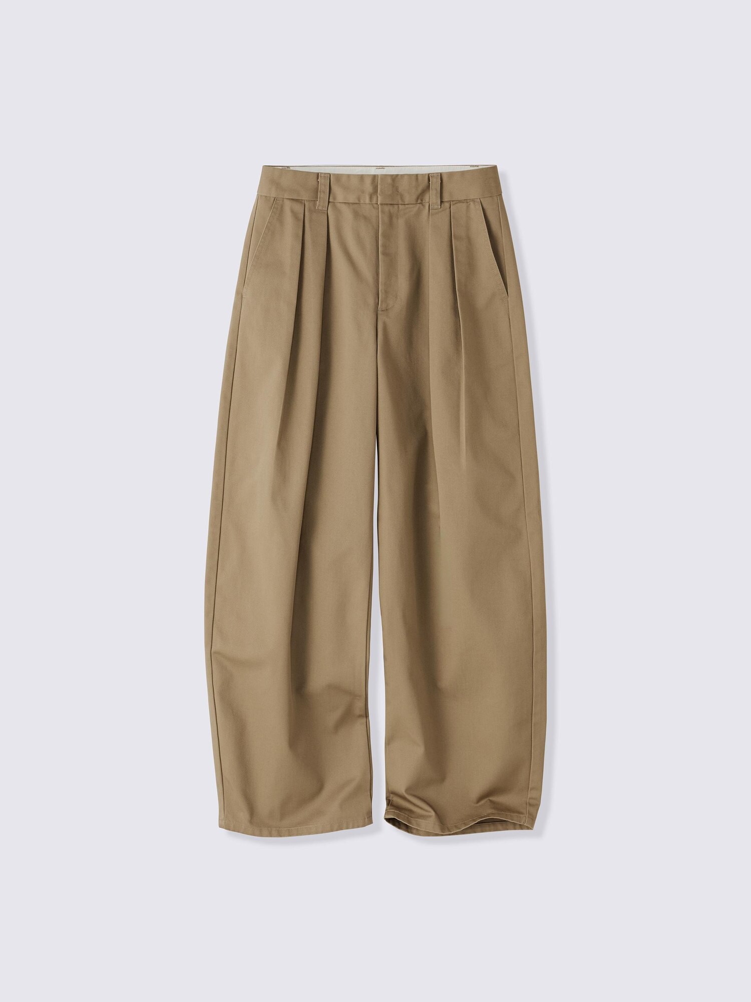チノタックバレルパンツ