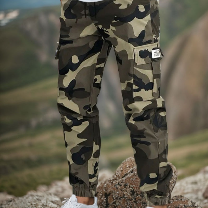 High-quality camouflage pants for men