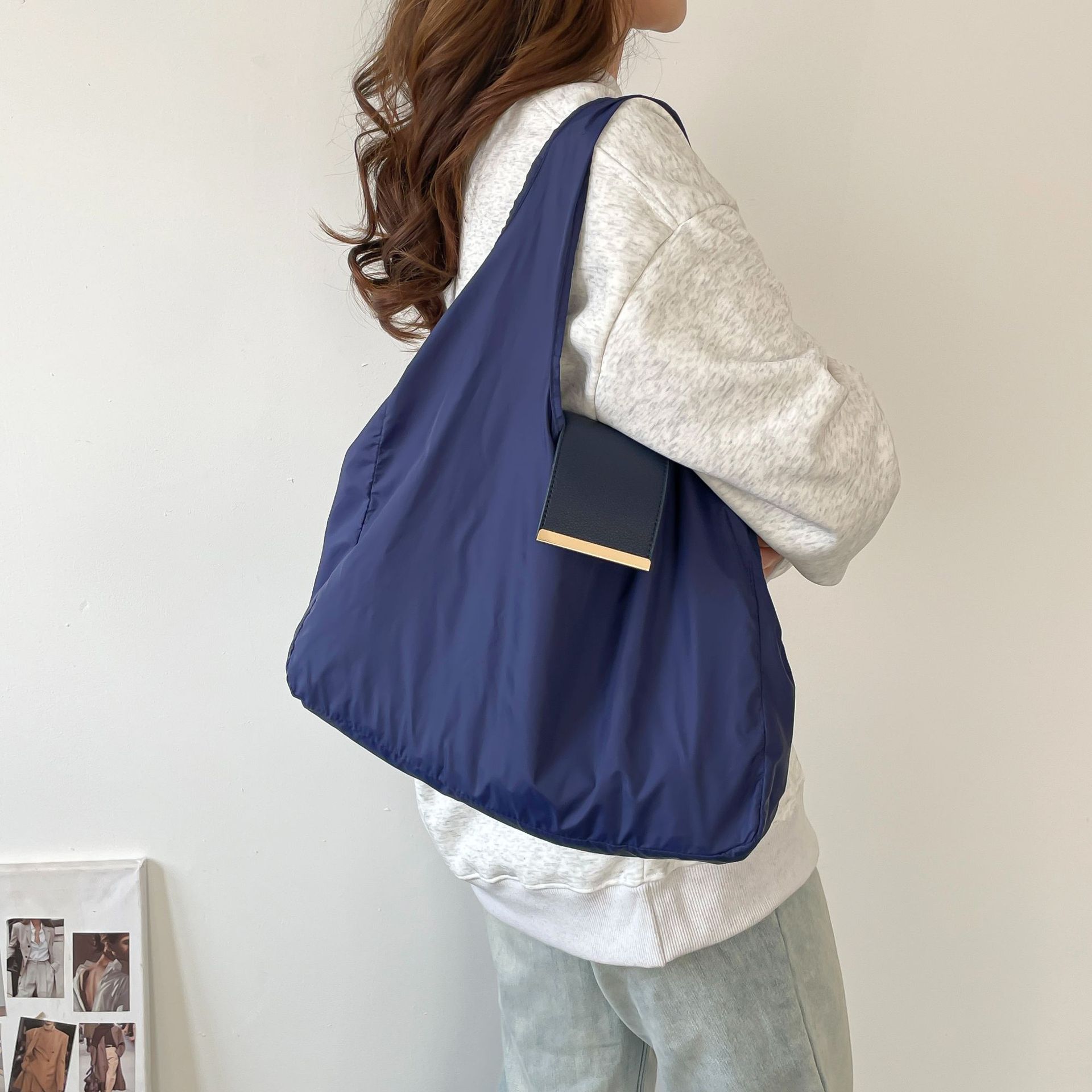 Last Day Sale — Up to 70% OFF | 👜✨Foldable Shopping Bag Keychain Eco-Friendly Reusable Tote Bag
