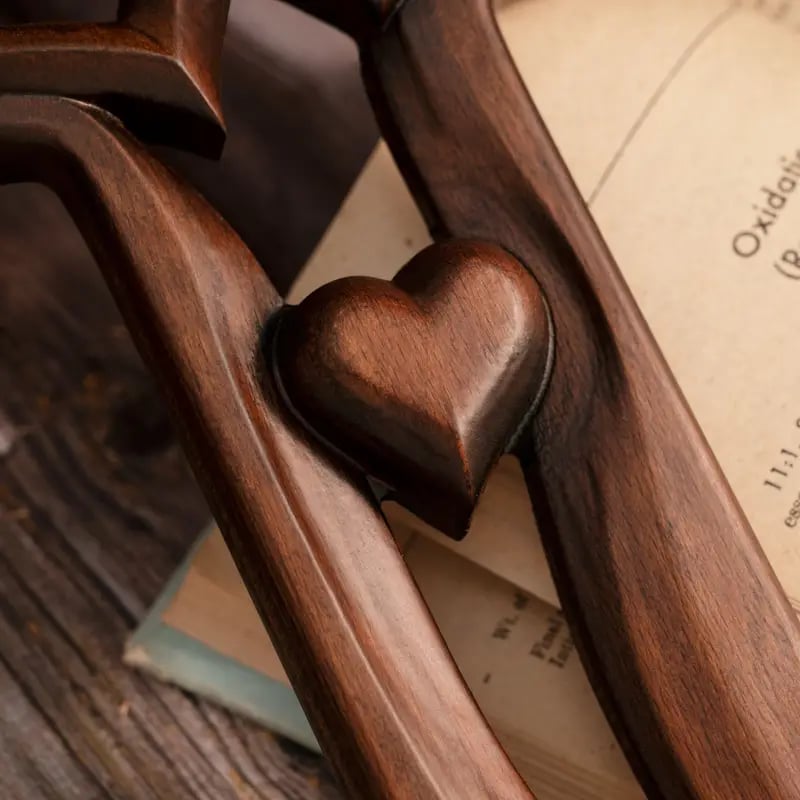 💞Valentine's Day Sale 49% OFF - Intertwined Heart Wooden Cross(6.3*9.8 in)