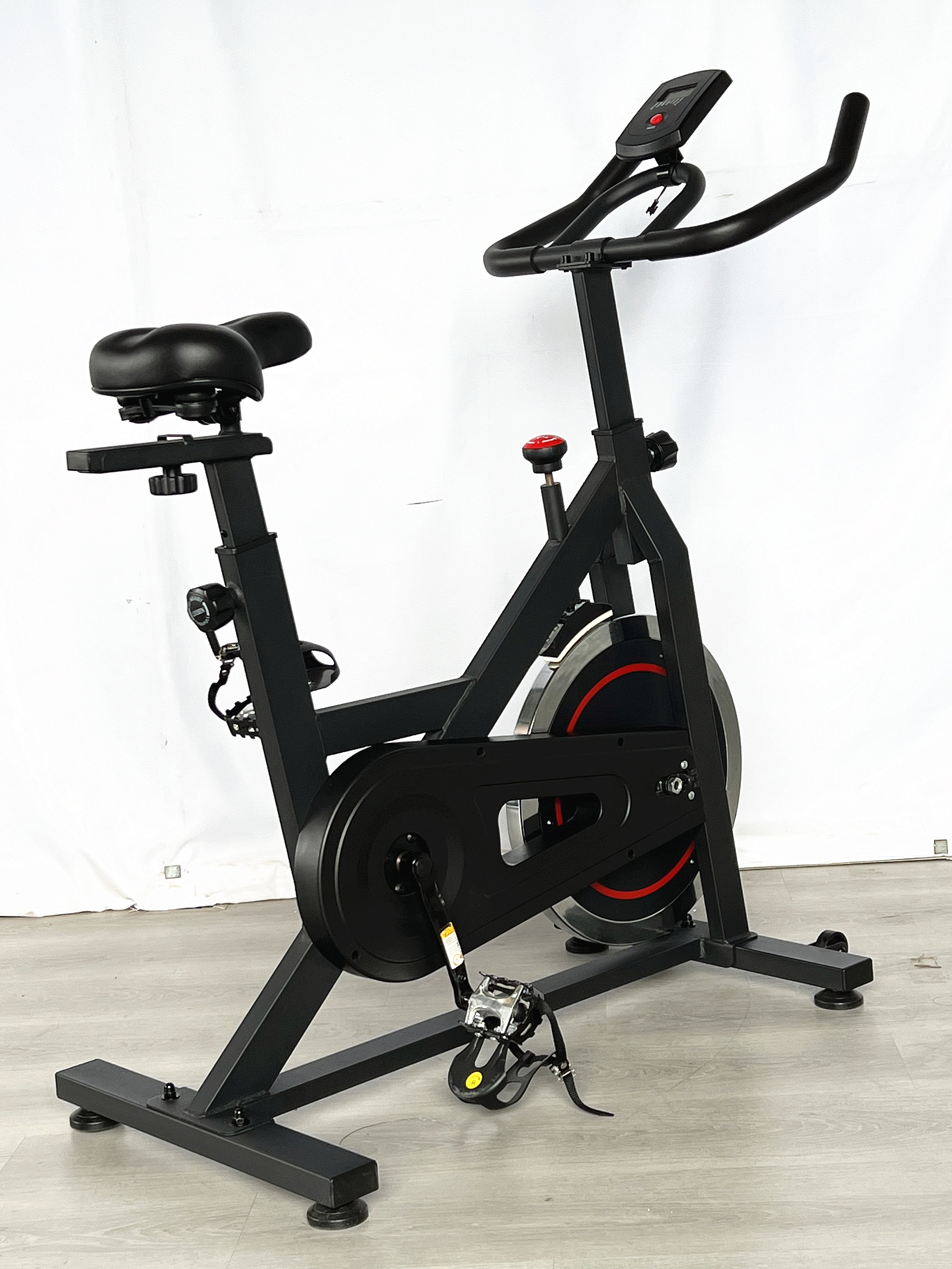 Indoor Cycling Bike Brake Pad Magnetic Stationary Bike Cycle Bike with Tablet Mount & Comfortable Seat Cushion