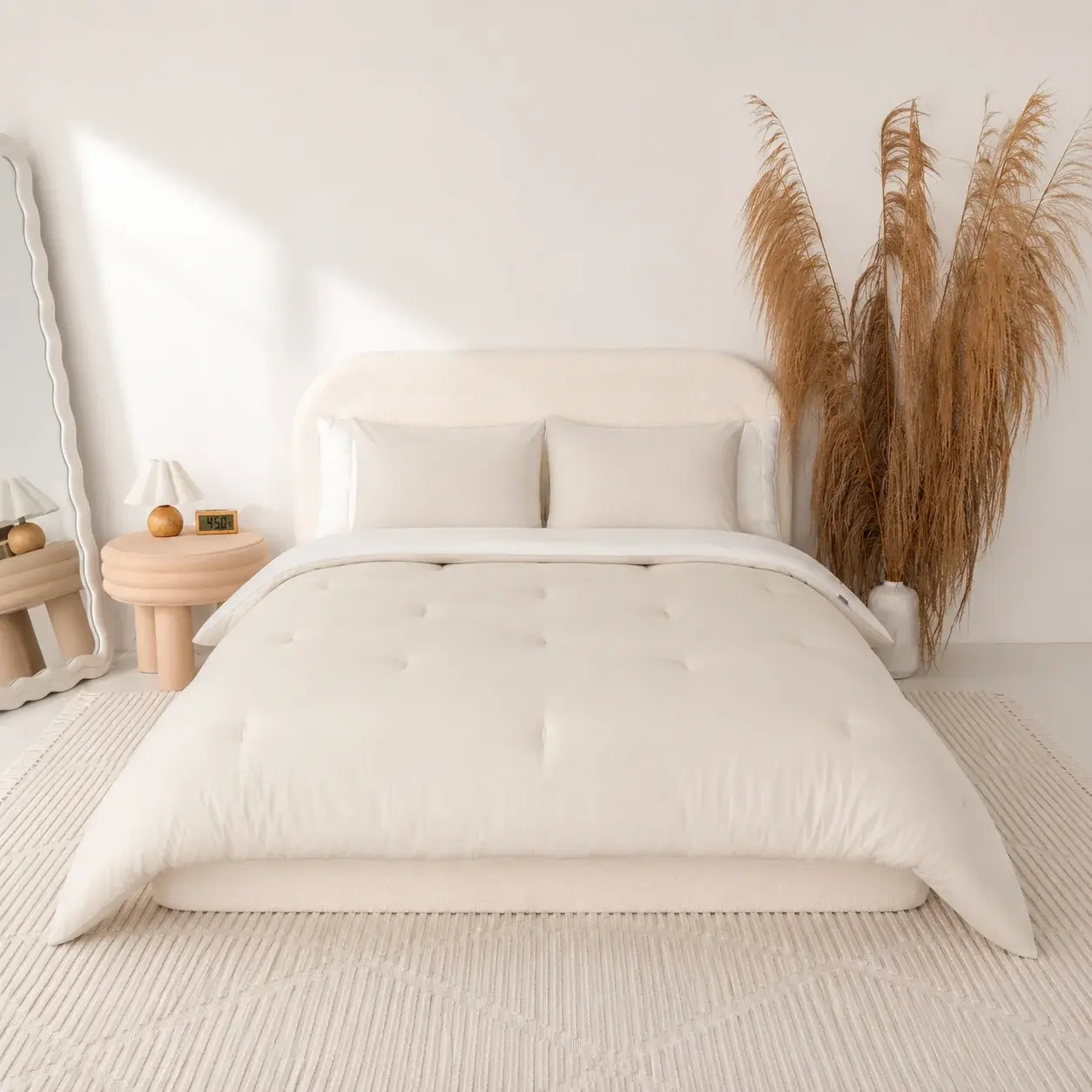 推荐标题  Cloud Soft Comforter Set King – Ultra-Fluffy Lightweight Comforter with 2 Cooling Puff Pillows