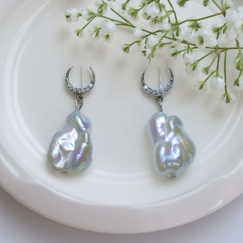 Crescent & Iridescent Baroque Pearl Earrings--AAAAA+ Crescent & Iridescent Baroque Pearl Drop Earrings