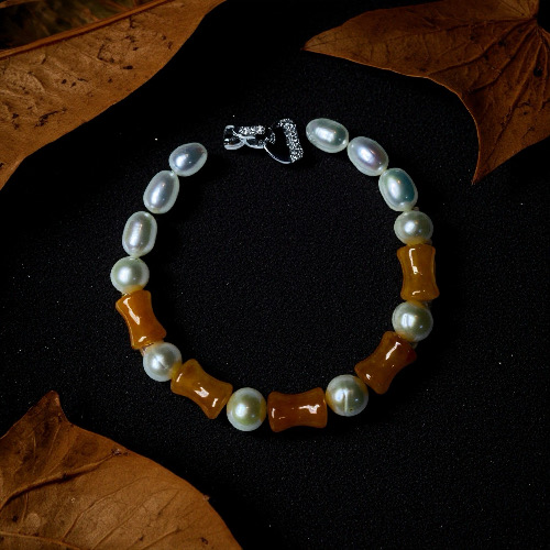 Rising---White Pearl With Red Jade Bracelet AAA Quality-Yasvitti Pearl Jewelry