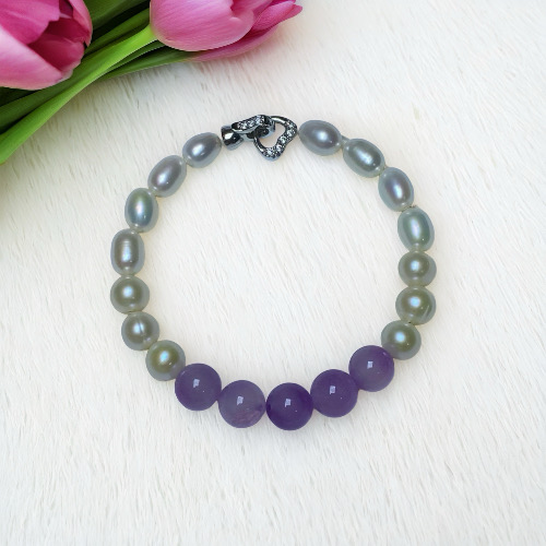 Purple Moonlight · Curated Gif---AAAAA+ Pearl with purple jade bracelet