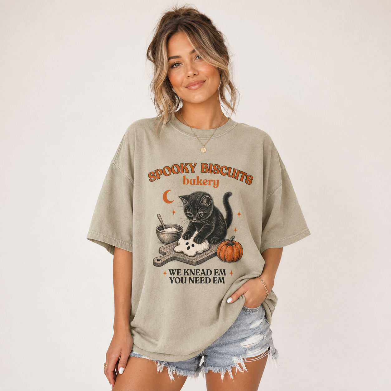 Spooky Biscuits Halloween Shirt, Cute Black Cat Bakery Graphic Tee, Vintage Fall Oversized T-Shirt for Women