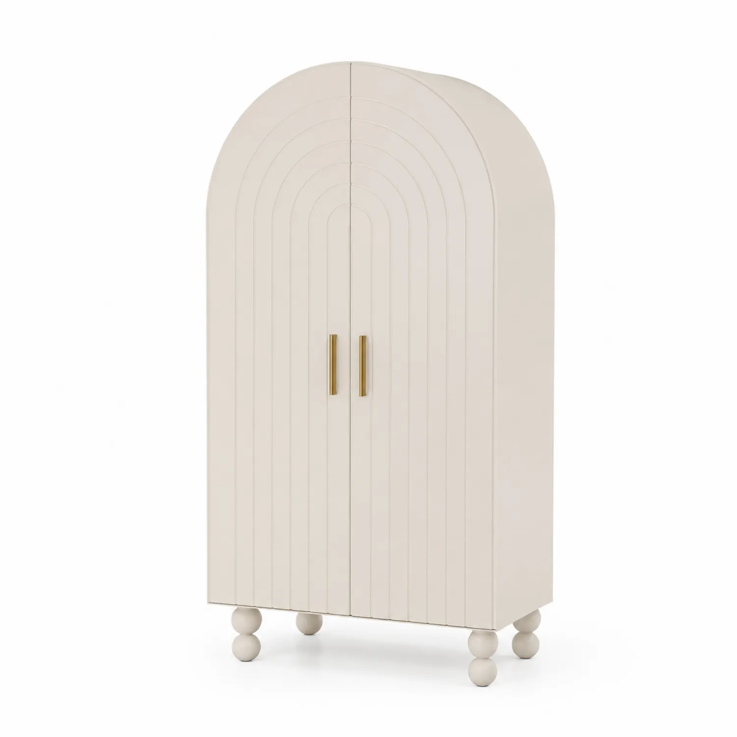 Armoire en bois avec poignées dorées-urbanglowchic