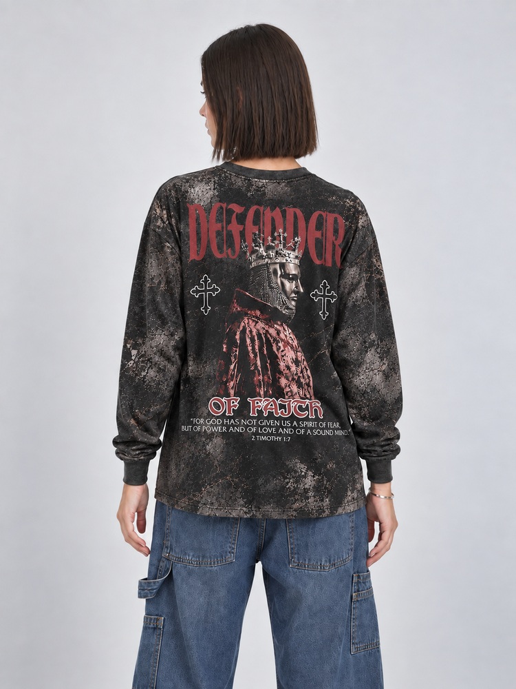 Crowned Defender Eco Oversized Long-Sleeve Graphic Tees · GRS Certified