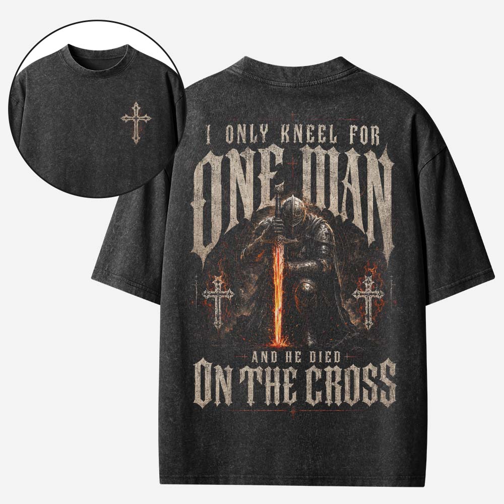 Kneeling Knight Vintage Washed T-Shirt