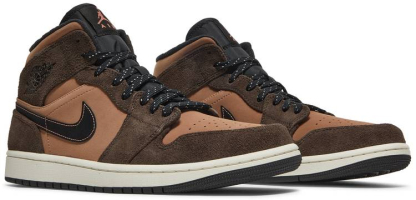 Mid SE 'Dark Chocolate' DC7294-200