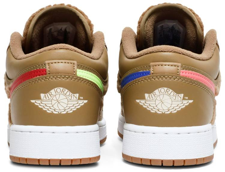 Kids Low Utility GS 'Teddy Bear' DO2233-264