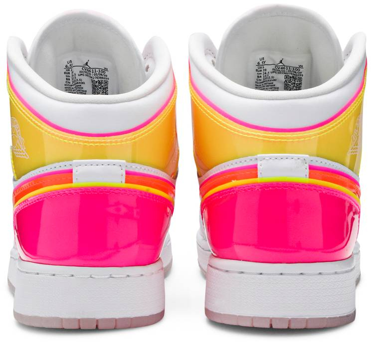 Wmns 1 Mid SE 'Edge Glow' CV4611-100