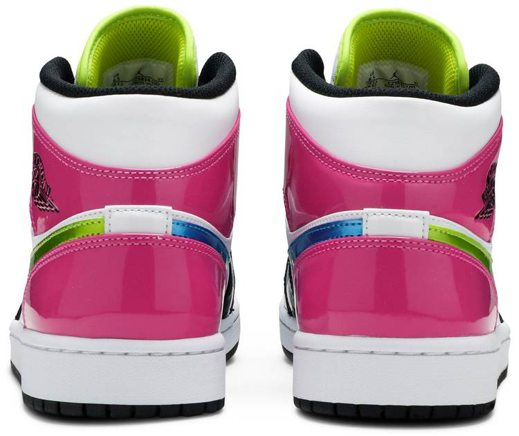 Mid SE 'Cyber Active Fuchsia' CZ9834-100
