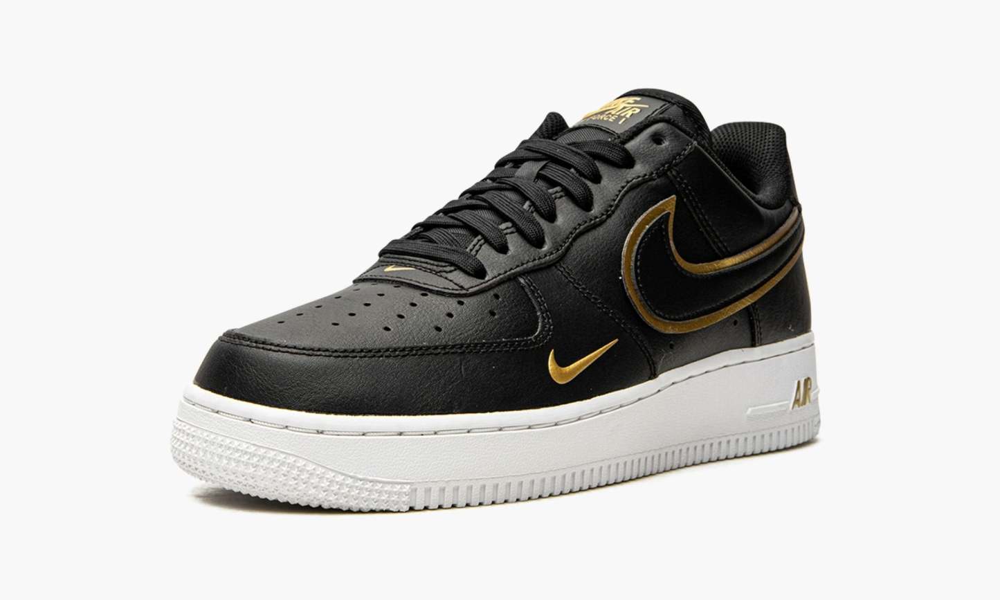 Low ��Double Swoosh