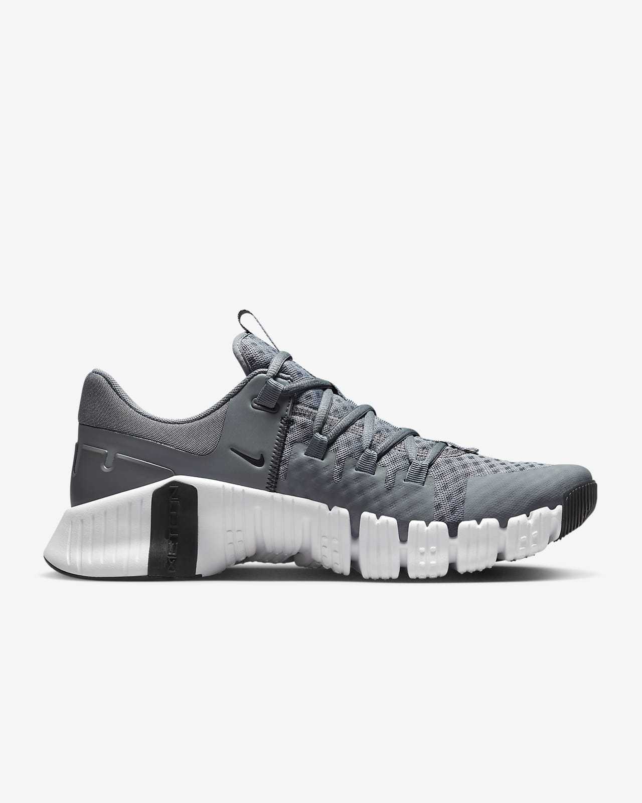 Men's Training Shoes