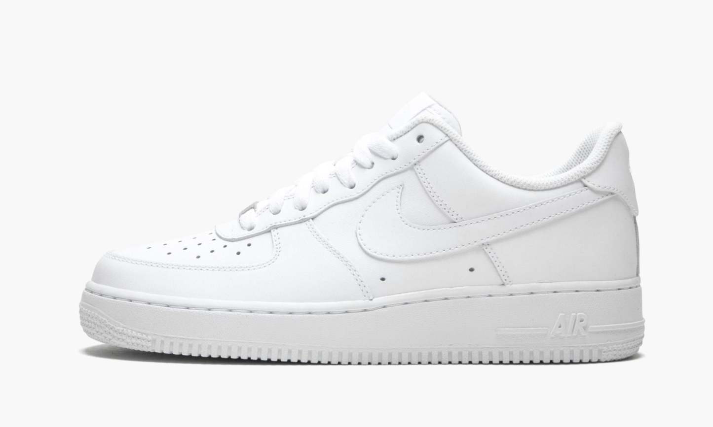 1 Low 07 ��White on White