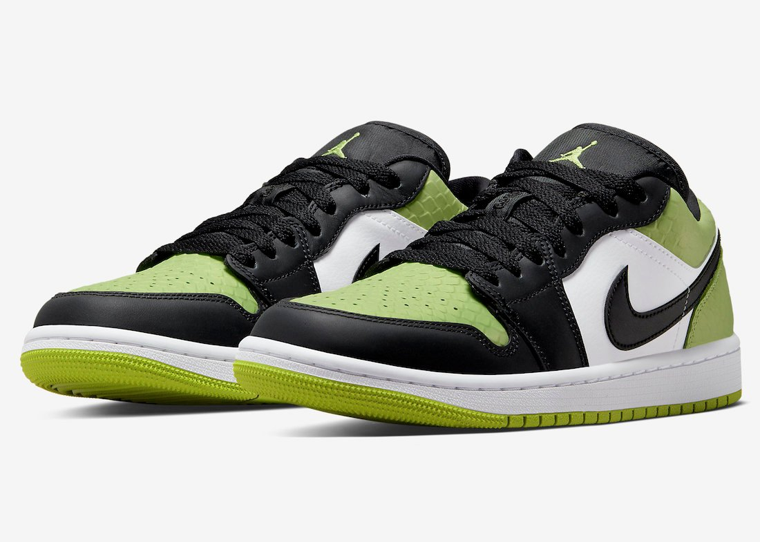 Wmns Low SE 'Vivid Green Snakeskin' DX4446-301