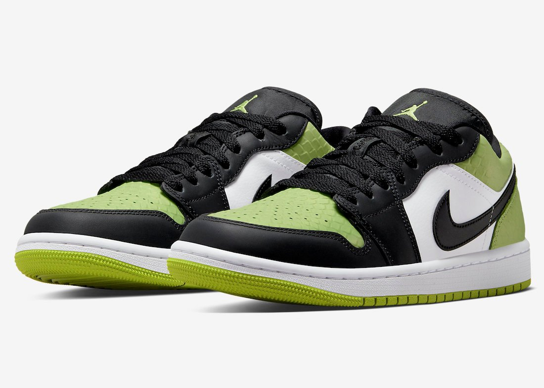 Wmns Low SE 'Vivid Green Snakeskin' DX4446-301