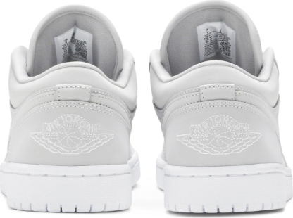 Wmns Low 'Grey Fog' DC0774-002