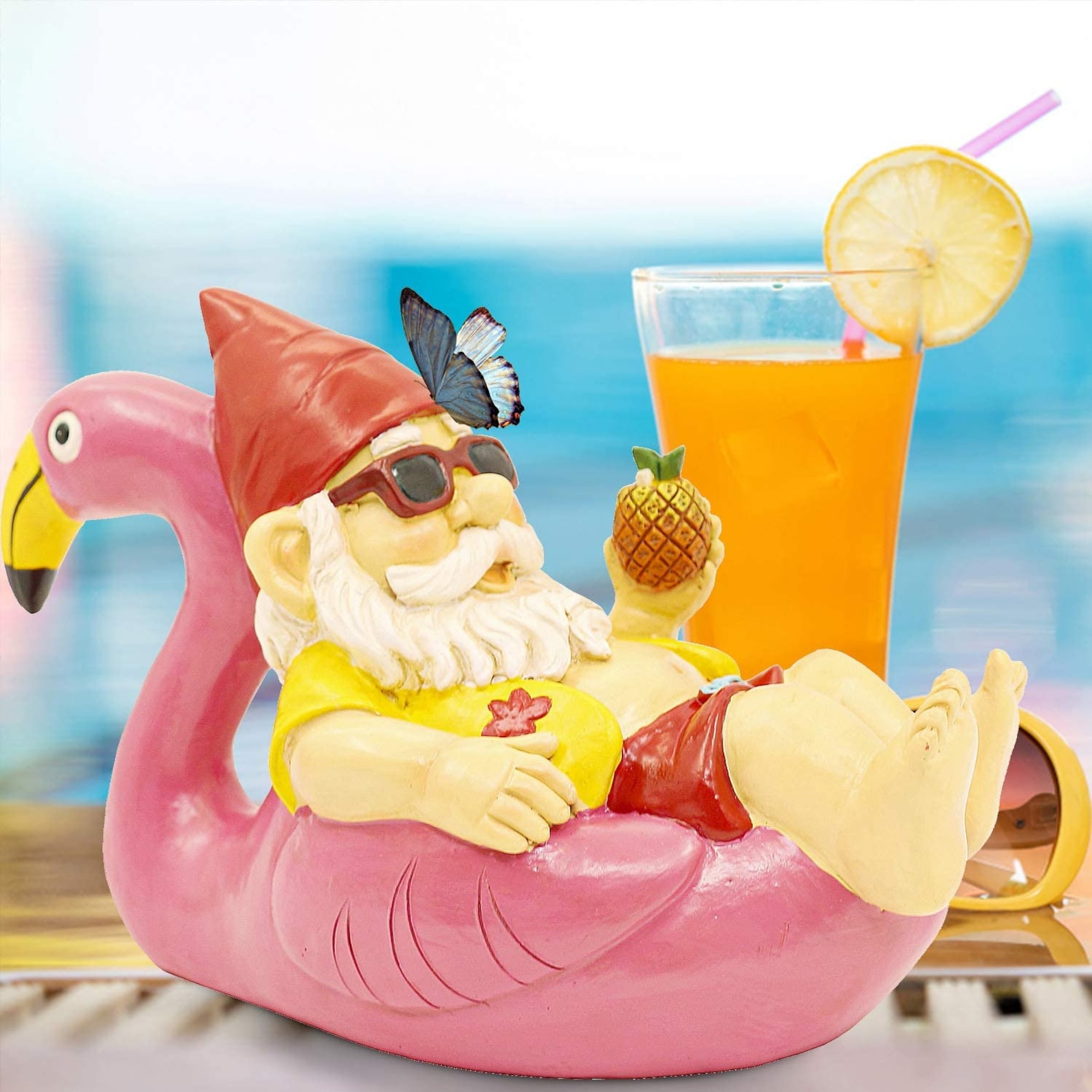 🎁Garden Gnome Statue on Flamingo