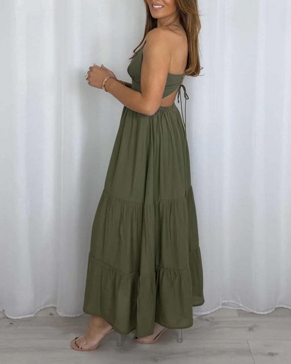 Women's Open Back Tiered Skirt V-Neck Dress (4 Colours)