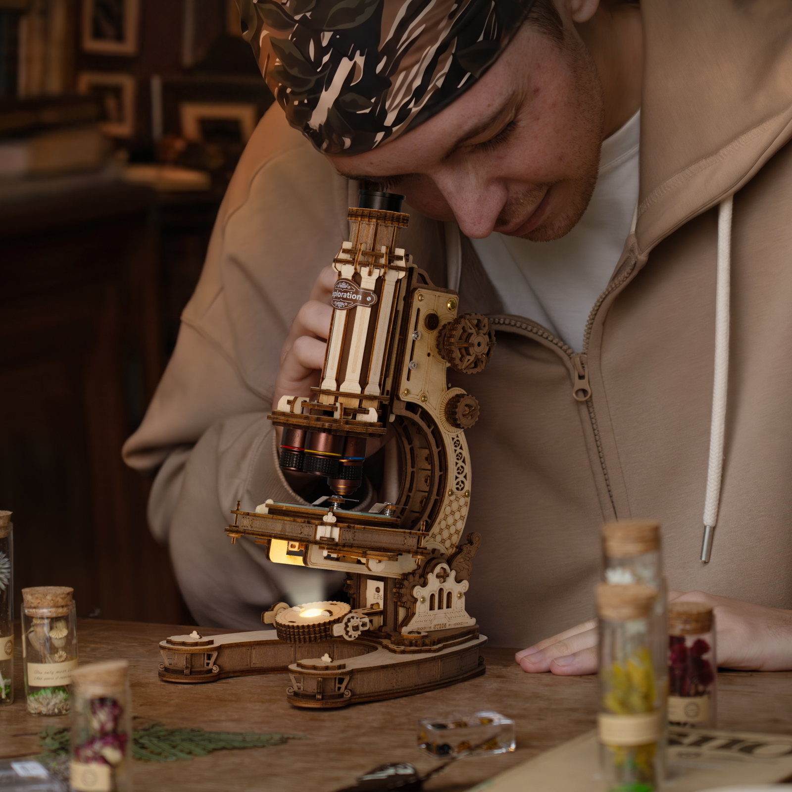 Vue produit supplémentaire 3 de ROKR Microscope ST005 - Kit de maquette en bois 3D, SKU ST005