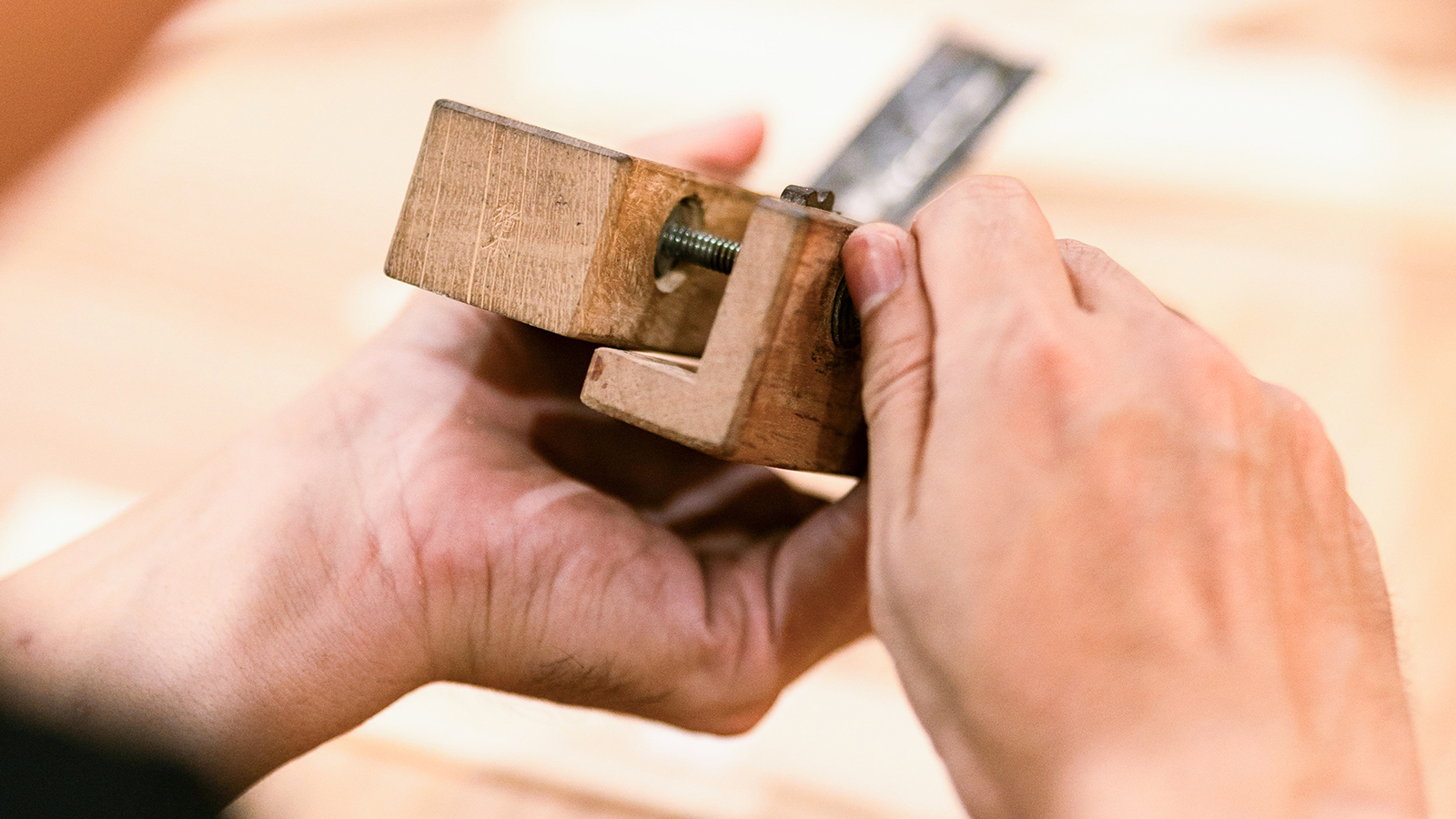 Pourquoi un cadeau mécanique fait main se démarque