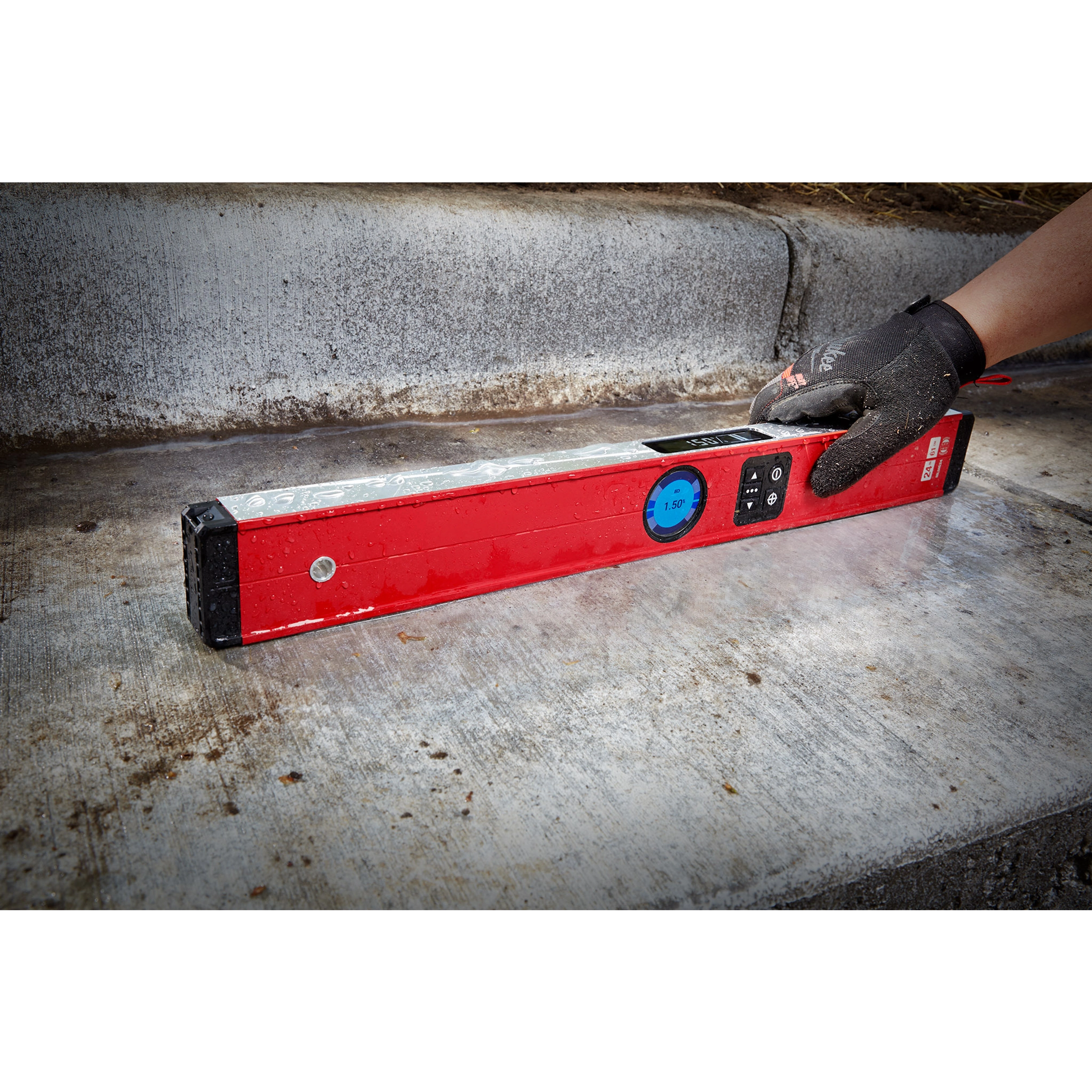 Digital Level w/ PINPOINT™ Measurement Technology