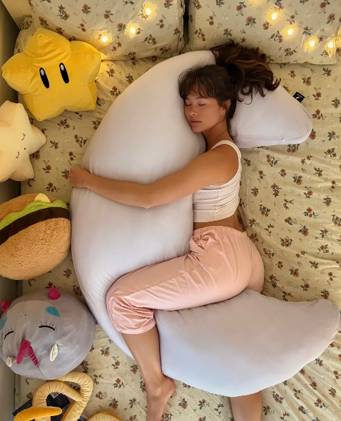 Cooling Moon Body Pillow Oversized Supportive for Side Sleepers Bed | Oversized Crescent Shape, Ultra Soft Supportive, For Bed Reading Lounging, Washable Cool-Touch Cover