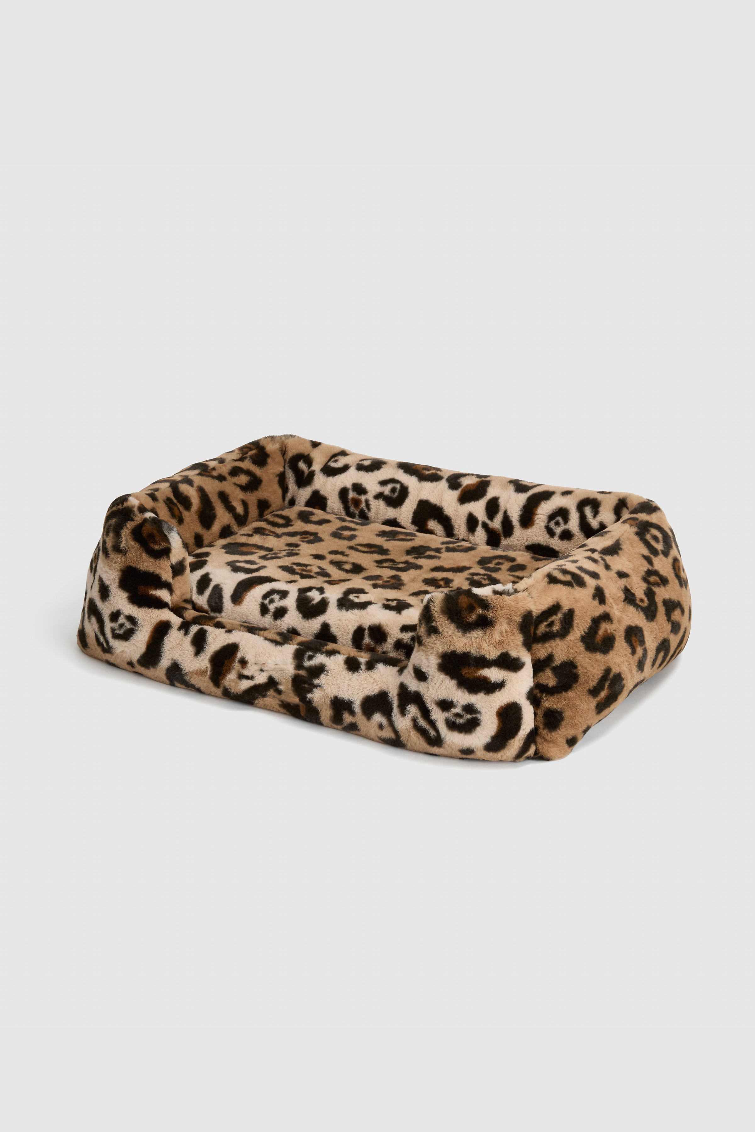 The Lola Pet Bed | Leopard