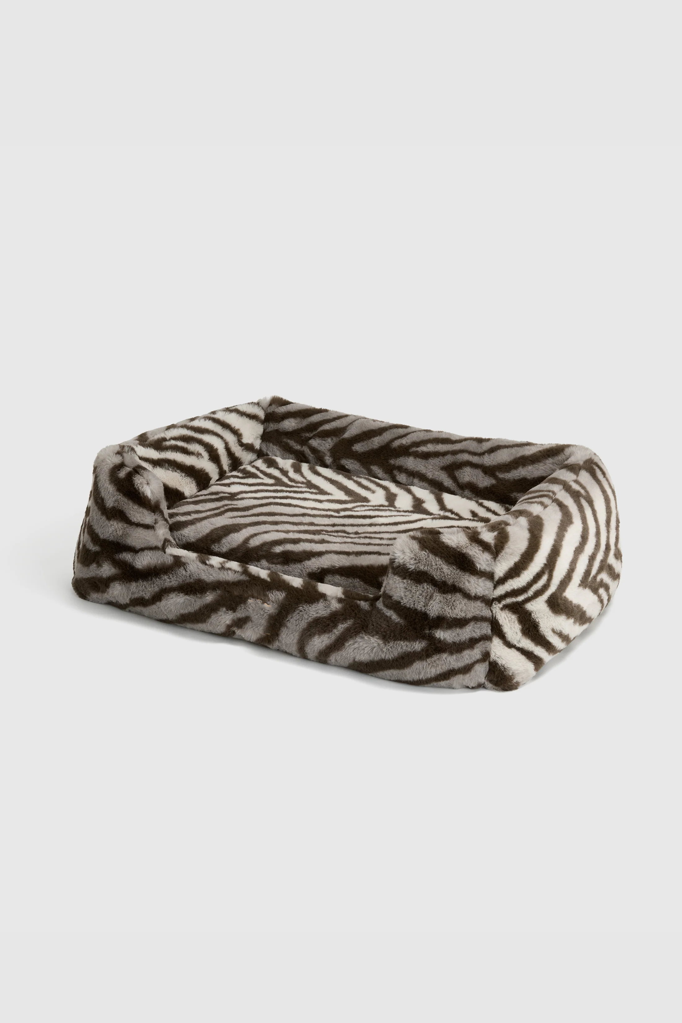 The Lola Pet Bed | Leopard