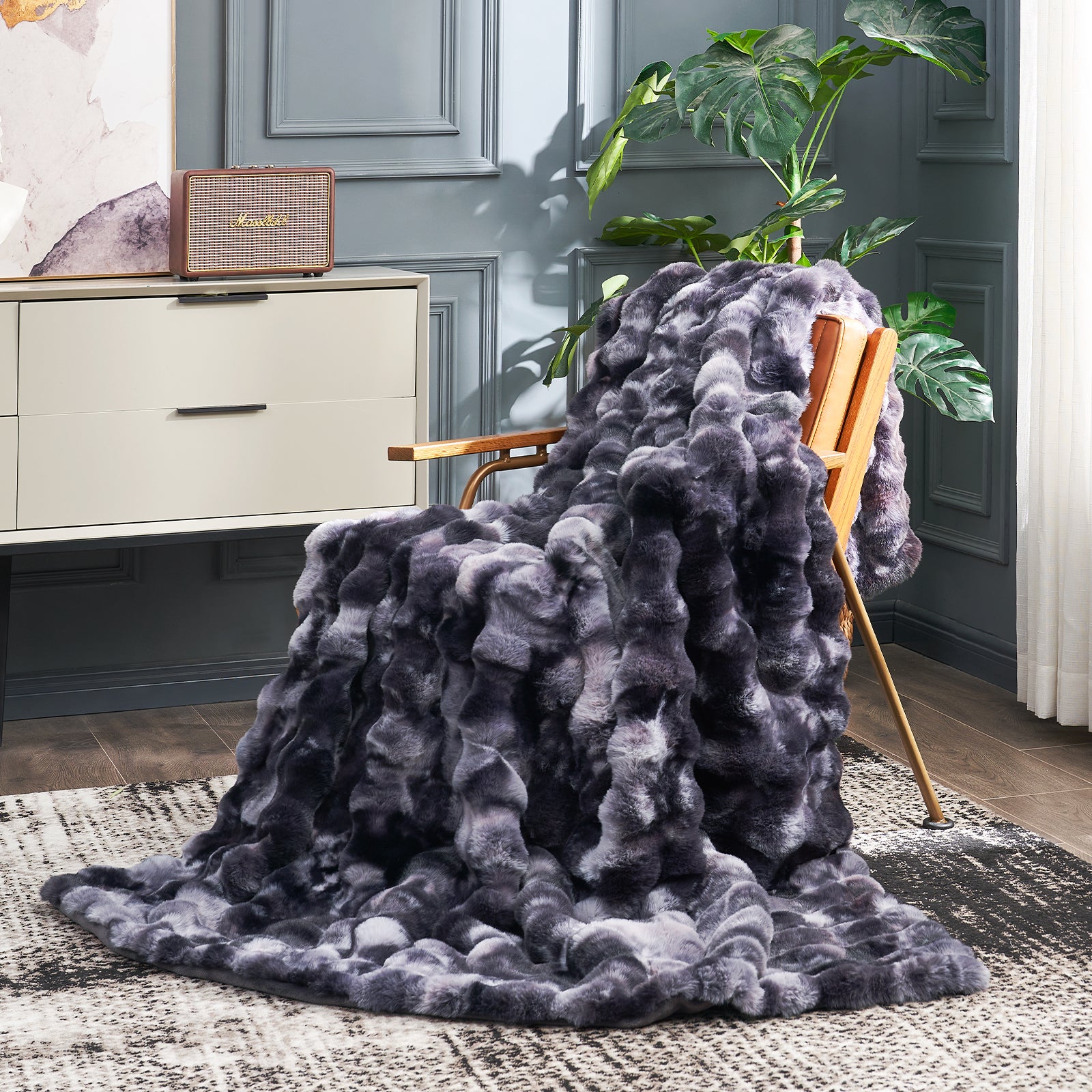 Bubble Faux Fur Throw Blanket - Tie-dye Pink