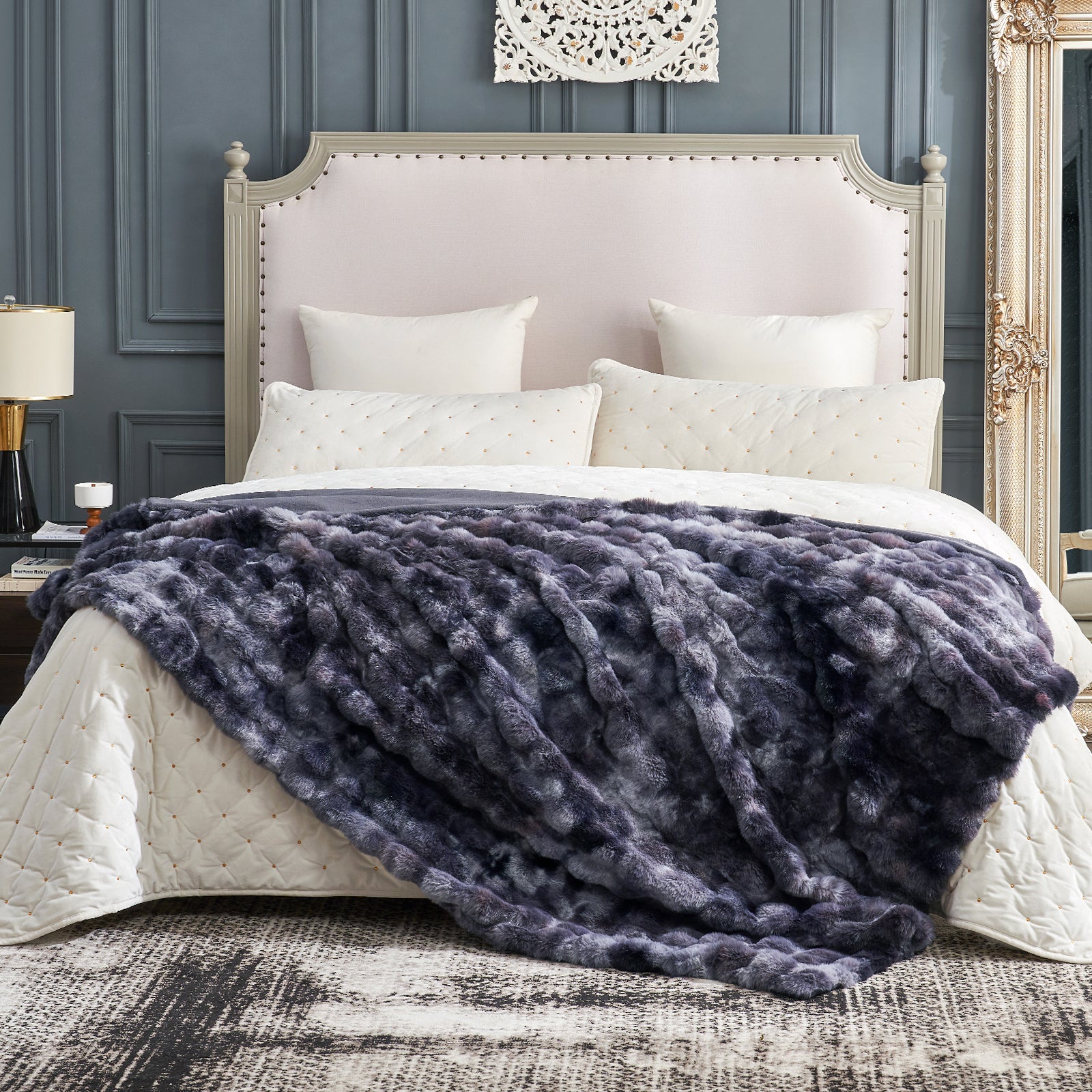 Bubble Faux Fur Throw Blanket - Tie-dye Pink
