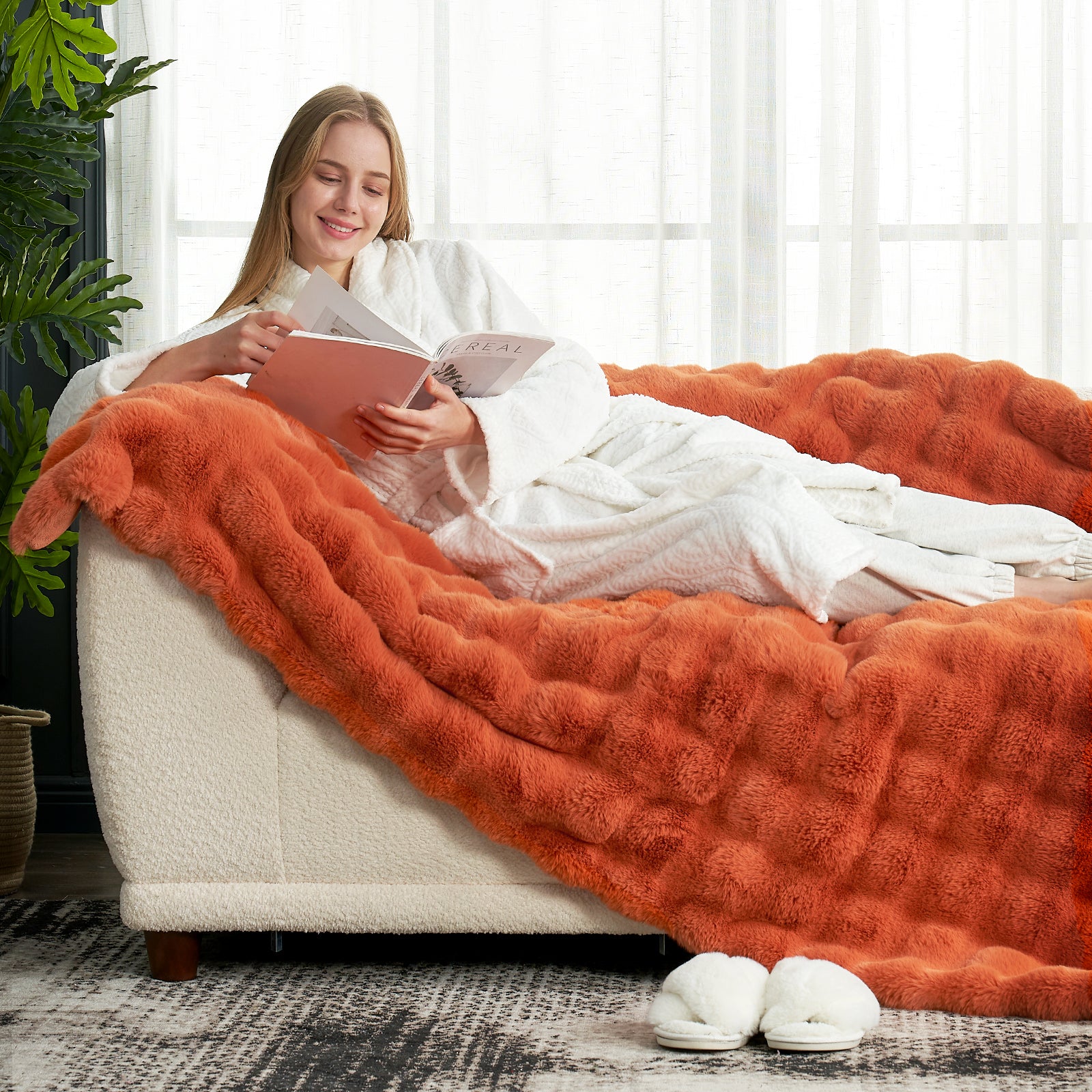 Bubble Faux Fur Throw Blanket - Tie-dye Pink