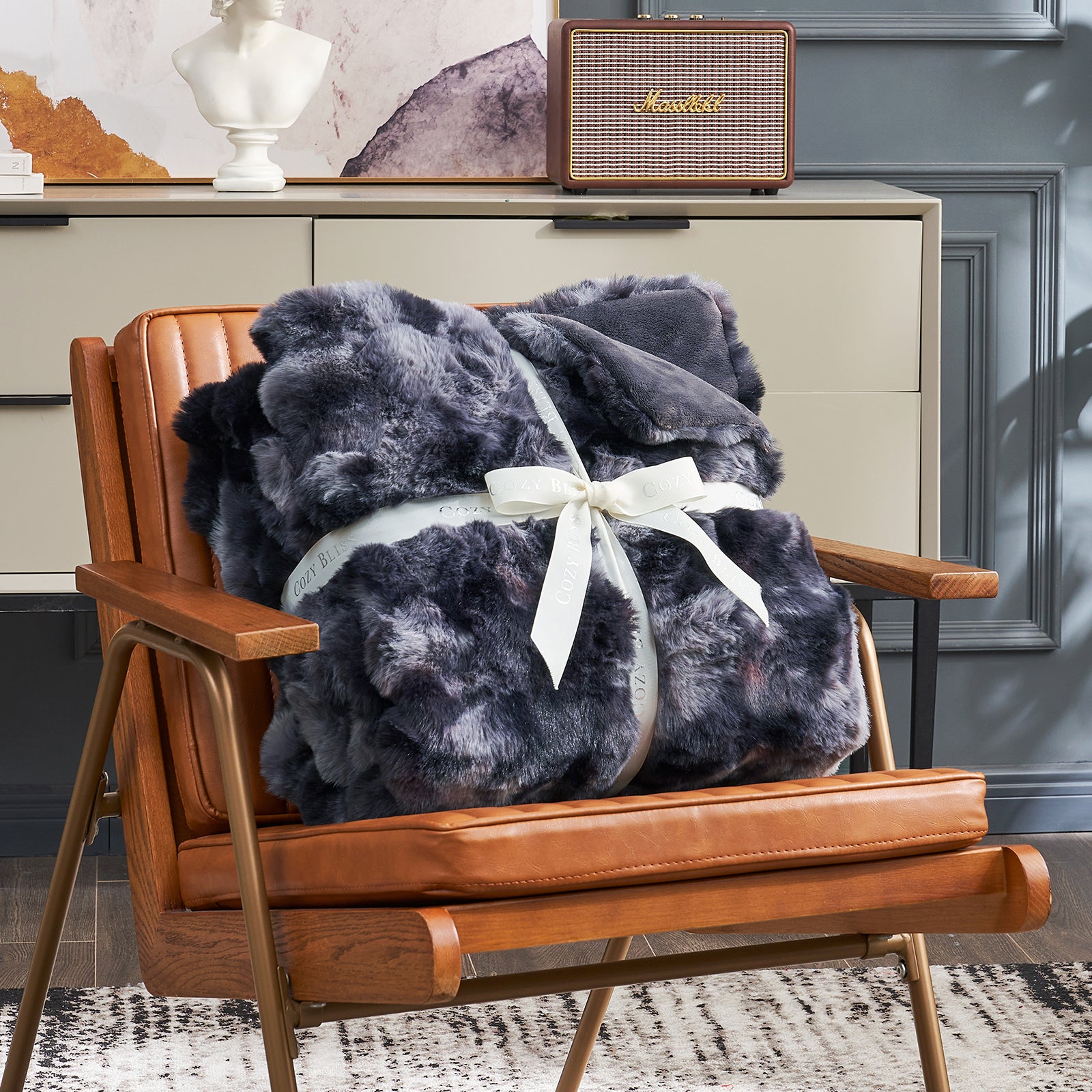 Bubble Faux Fur Throw Blanket - Tie-dye Pink