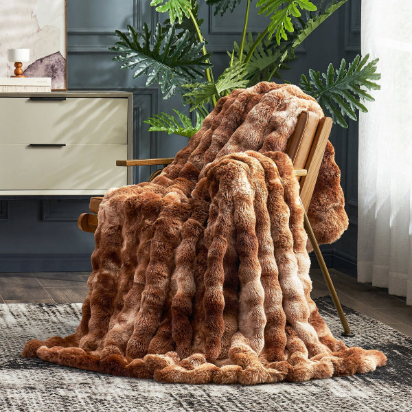 Bubble Faux Fur Throw Blanket - Tie-dye Pink