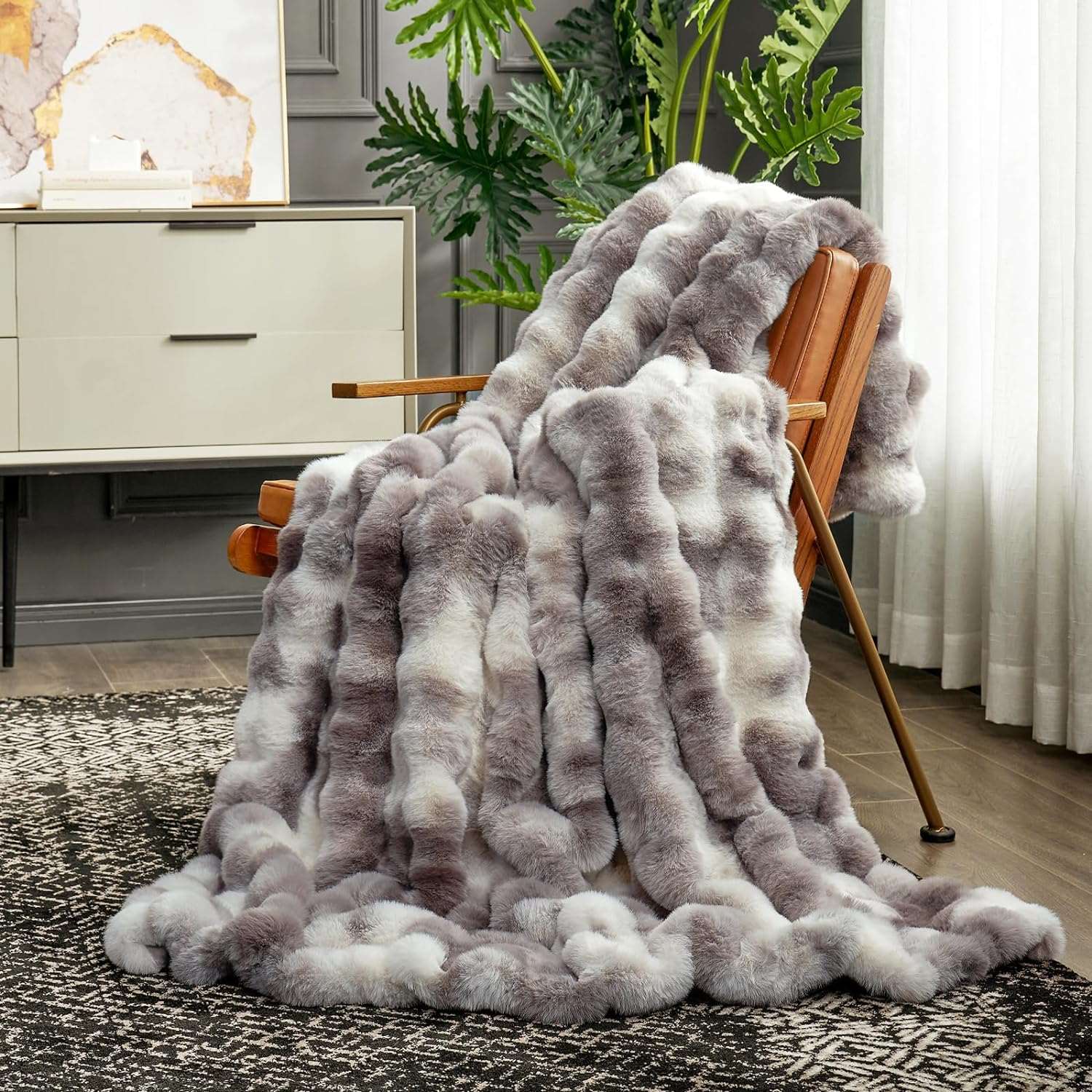 Bubble Faux Fur Throw Blanket - Tie-dye Pink
