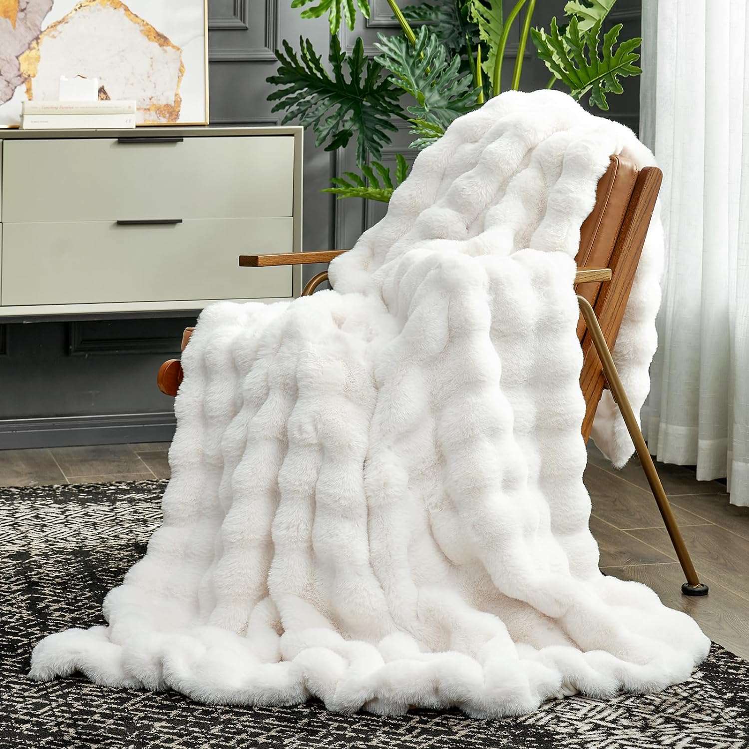 Bubble Faux Fur Throw Blanket - Tie-dye Pink