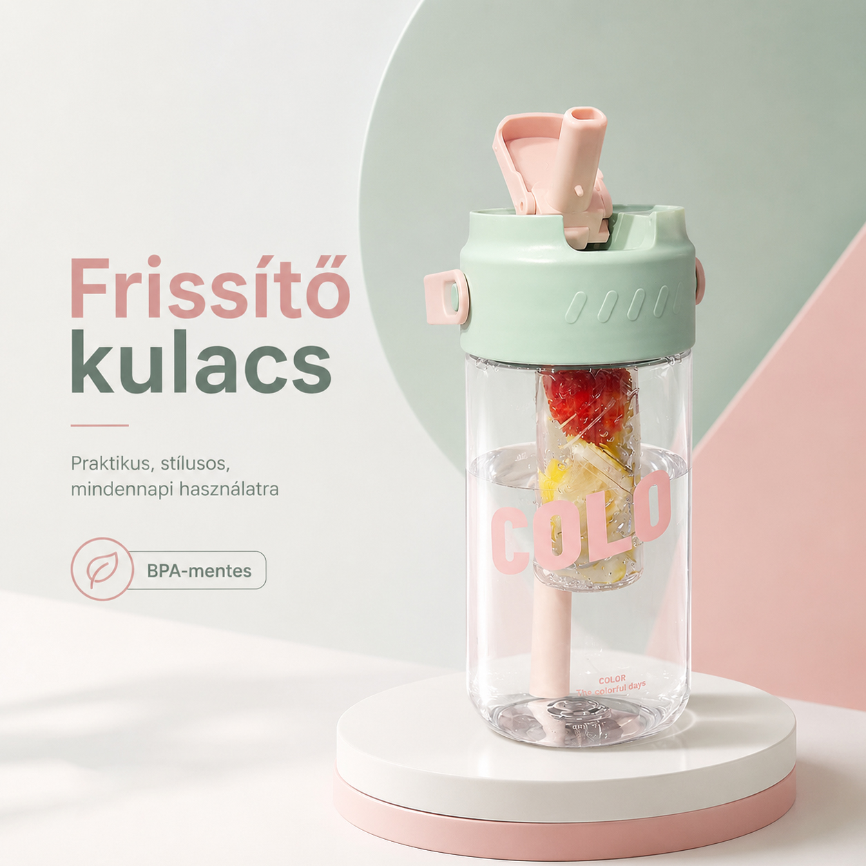 Nagy kapacitású teáscsésze füllel, stílusos kialakítás, hordozható, sportminőségű, szívószálas pohár, diákok számára alkalmas.
