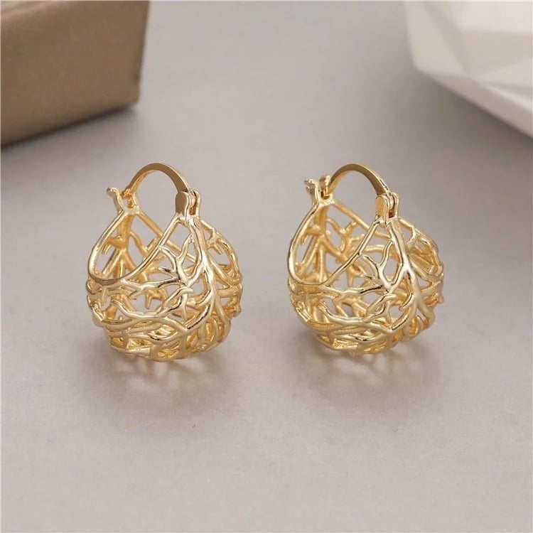 🔥Last Day Promotion 49% OFF - Fashion Cutout Earrings 💕Buy 2 Free Shipping💕