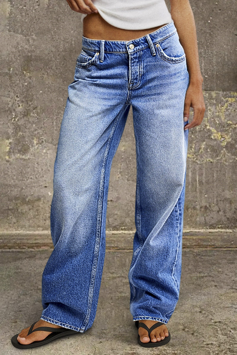 Jeans a gamba dritta a vita media con lavaggio medio