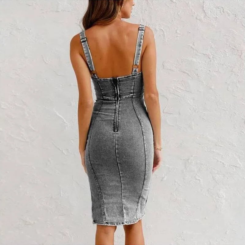 Robe en jean ajustée avec taille réglable et encolure en U