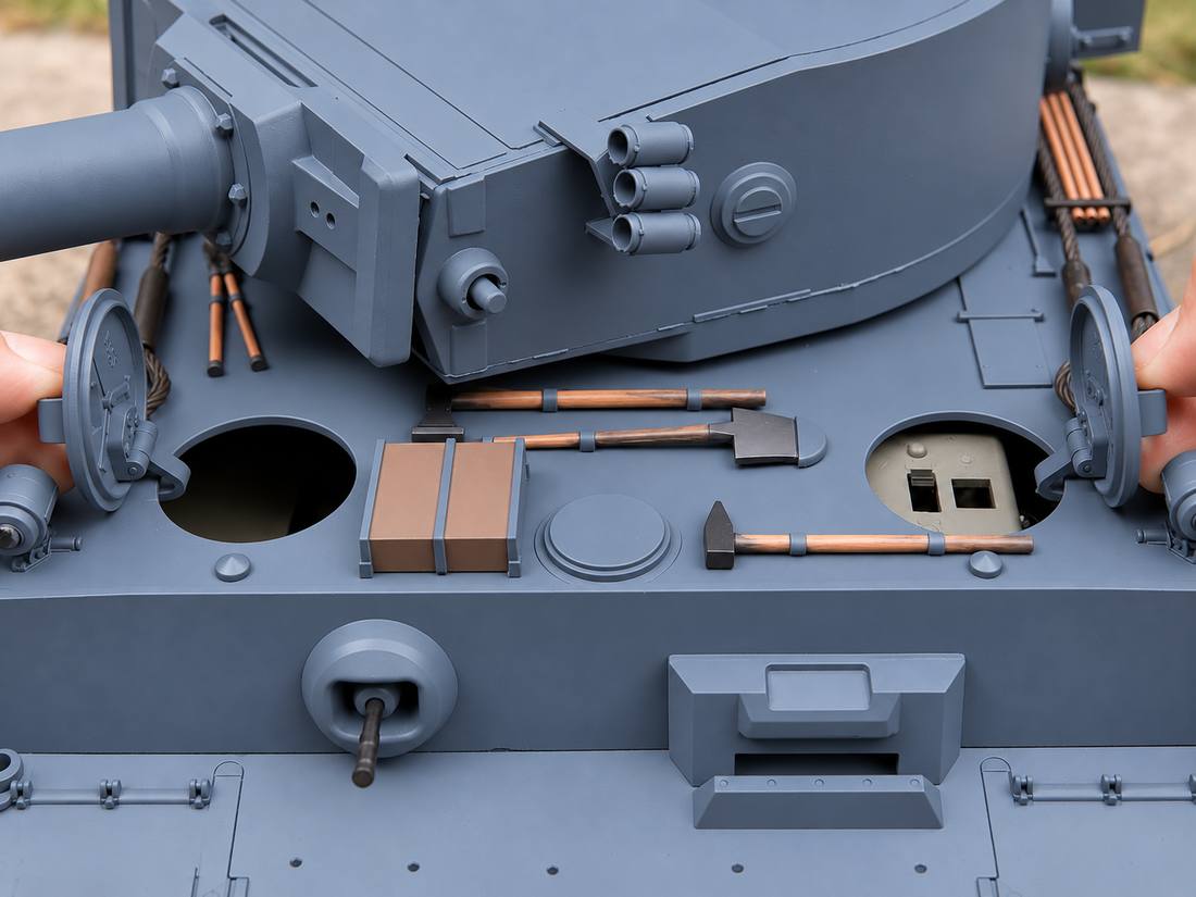 RC model top hatch details